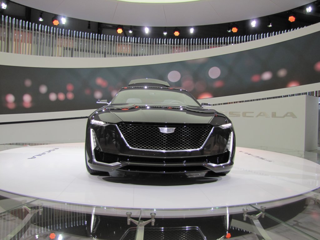 cadillacescala34.jpg