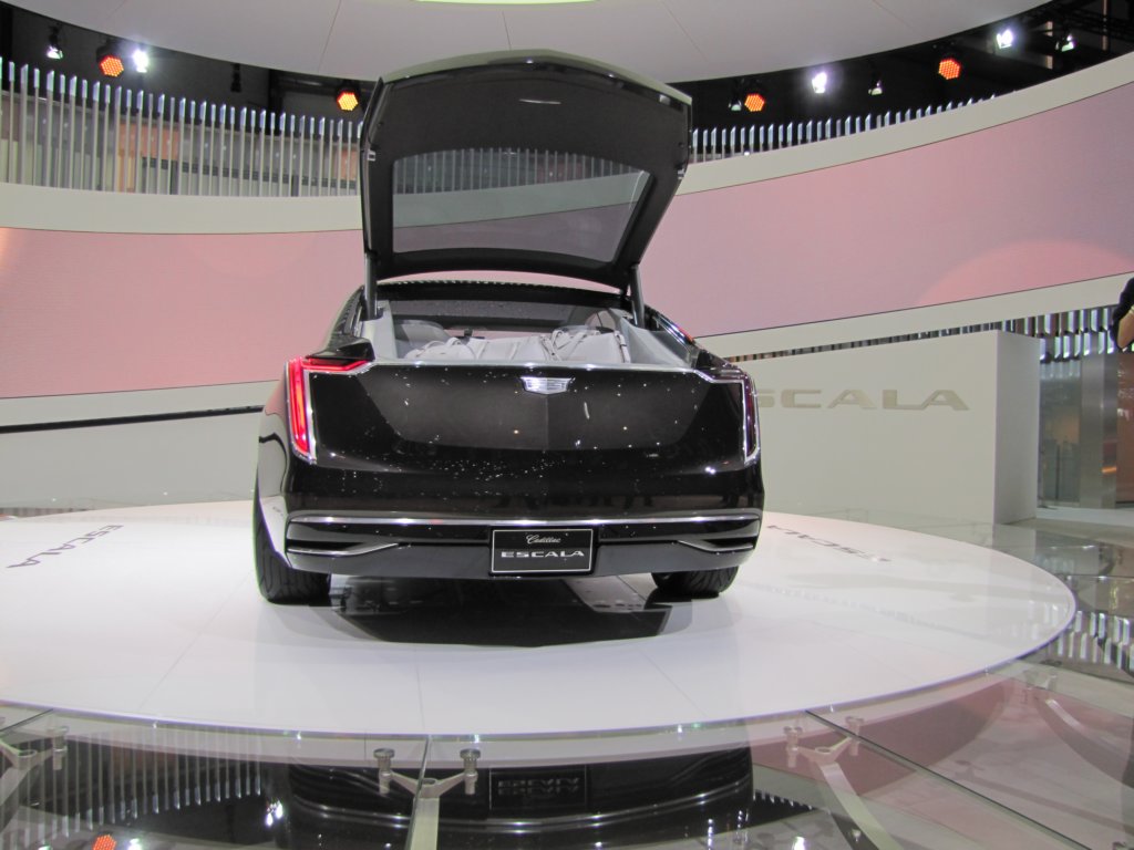 cadillacescala8.jpg