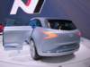 hyundaifefuelcellconcept34_small.jpg