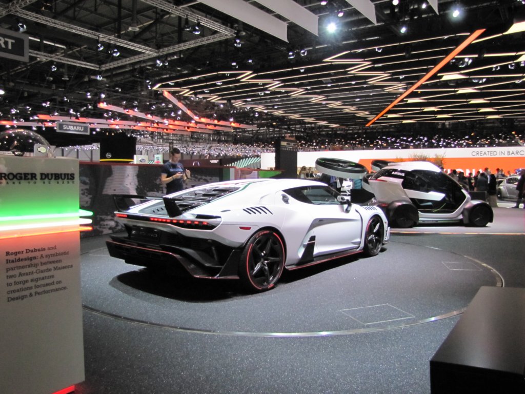 italdesignzerouno3.jpg