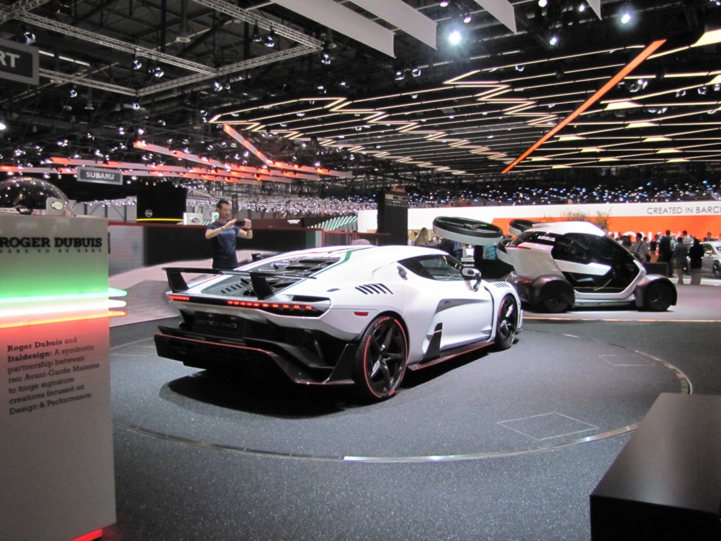 italdesignzerouno8.jpg
