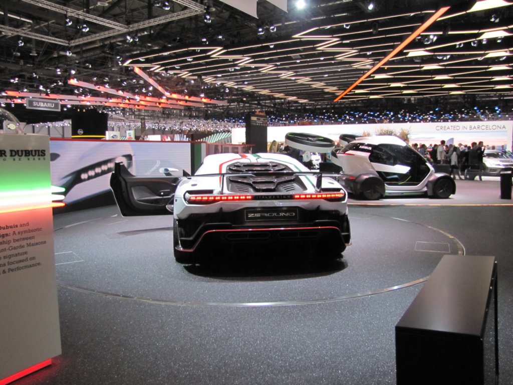 italdesignzerouno83.jpg
