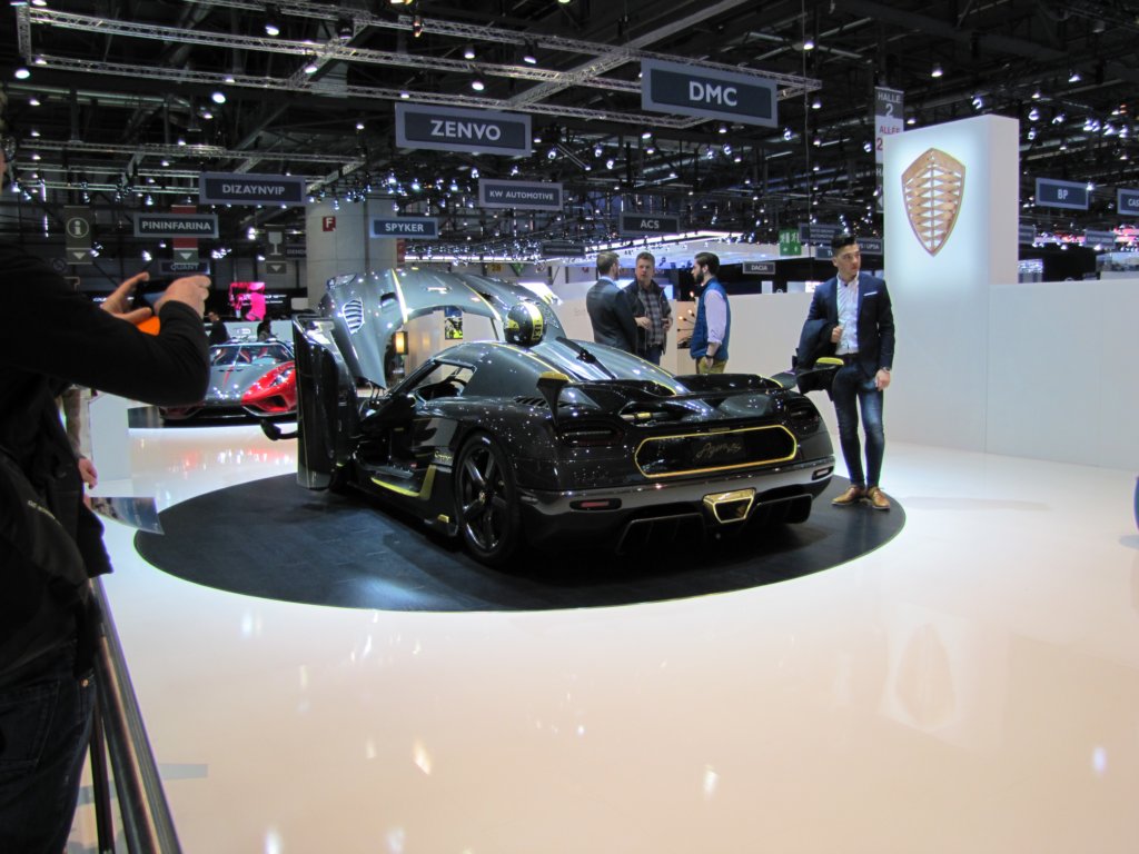 koenigseggagerarsgryphon2.jpg
