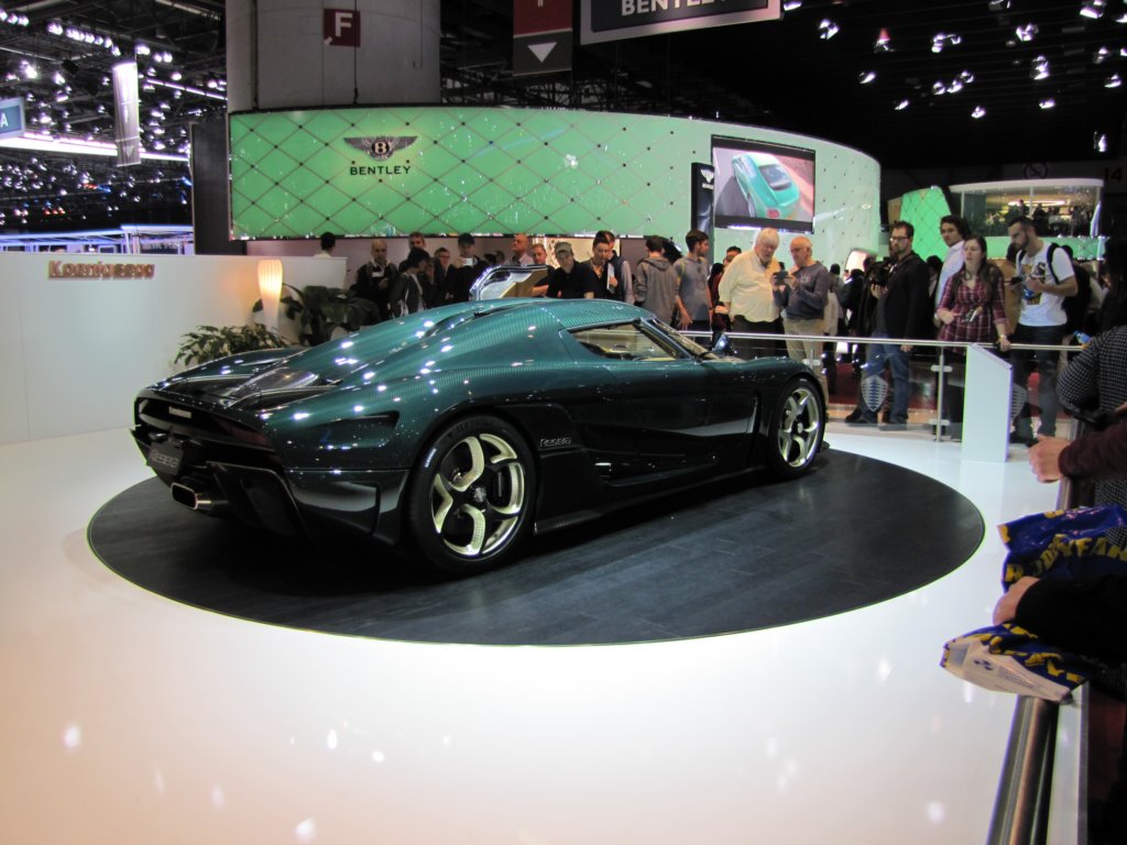 koenigseggregera45.jpg