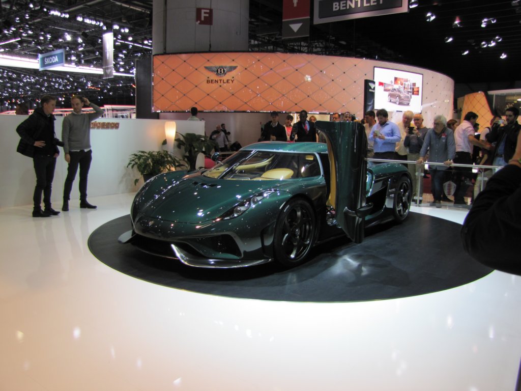 koenigseggregera6.jpg
