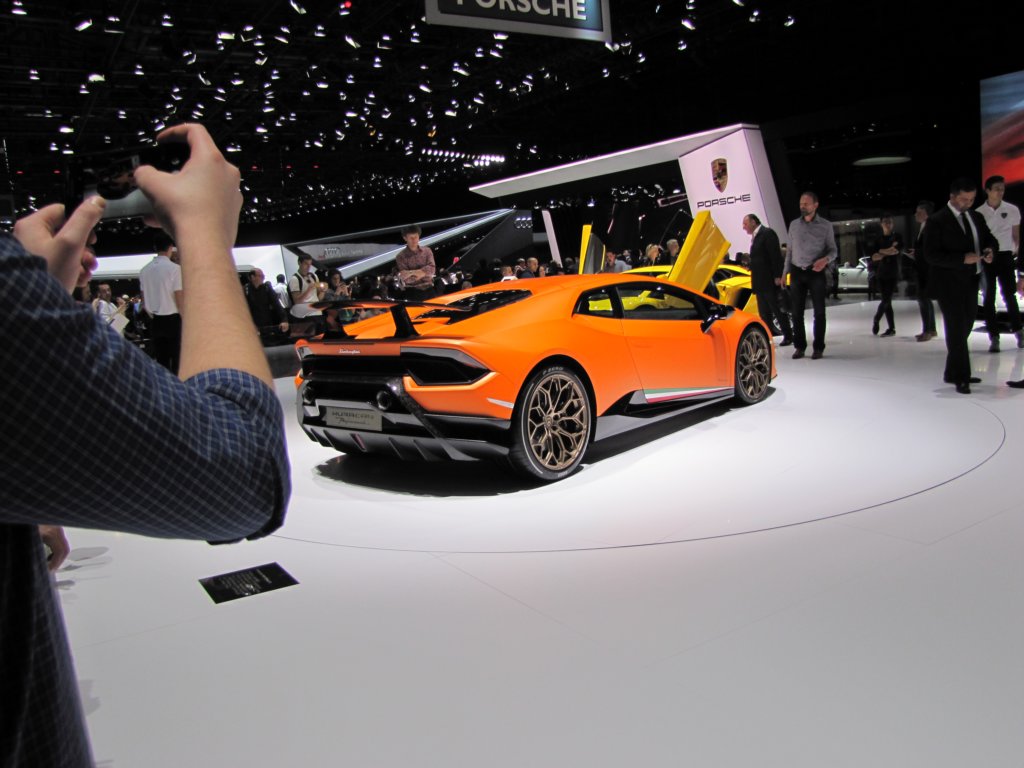 lamborghinihuracnperformante30.jpg