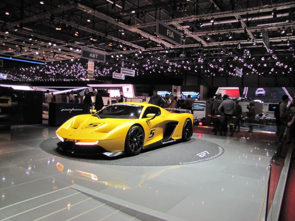 pininfarinafittipaldief7visiongranturismo27.jpg