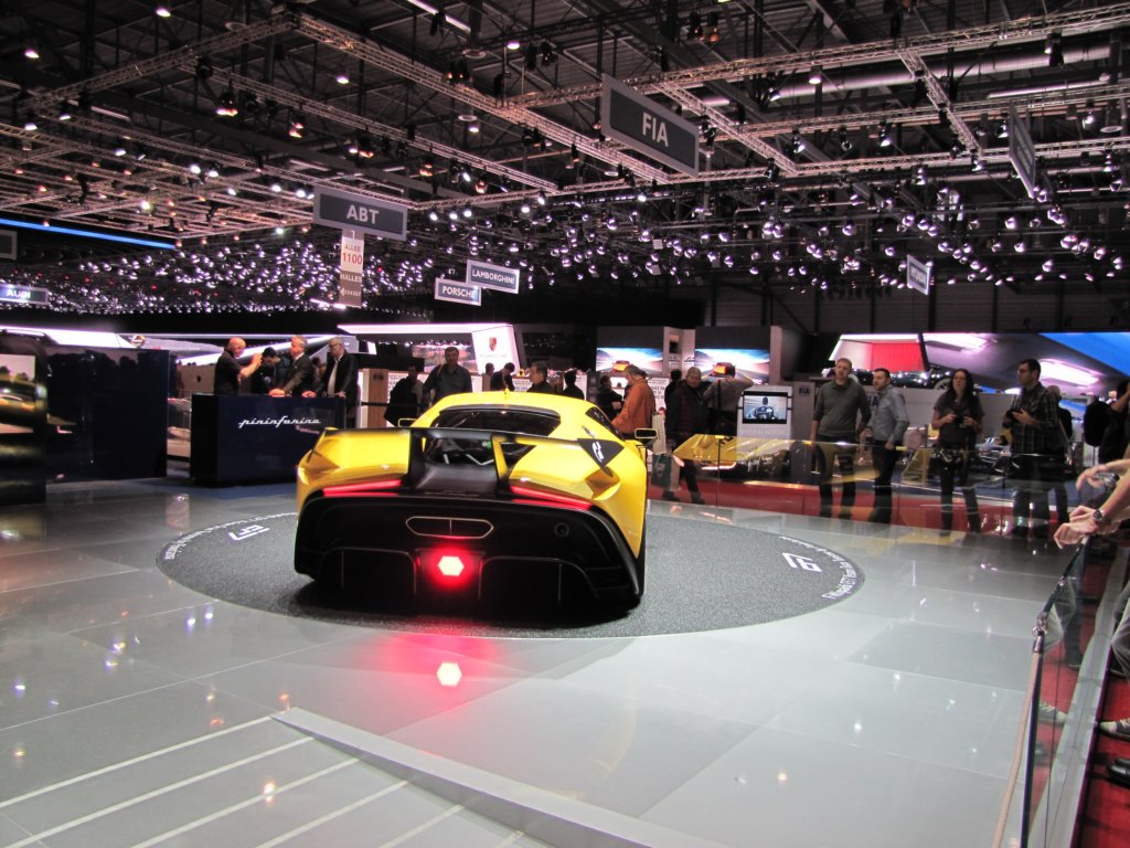 pininfarinafittipaldief7visiongranturismo30.jpg