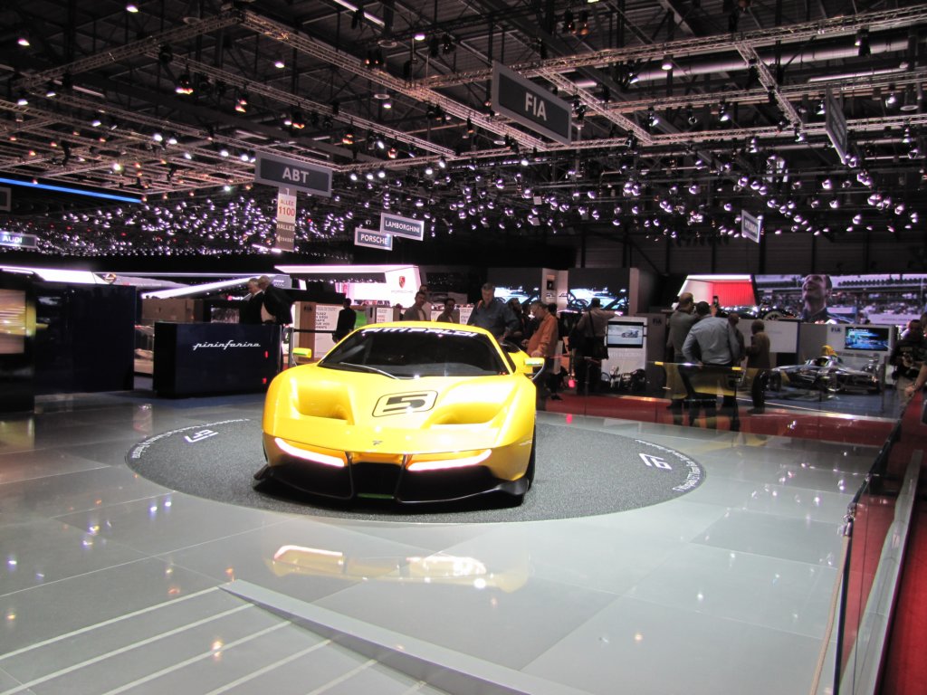 pininfarinafittipaldief7visiongranturismo44.jpg