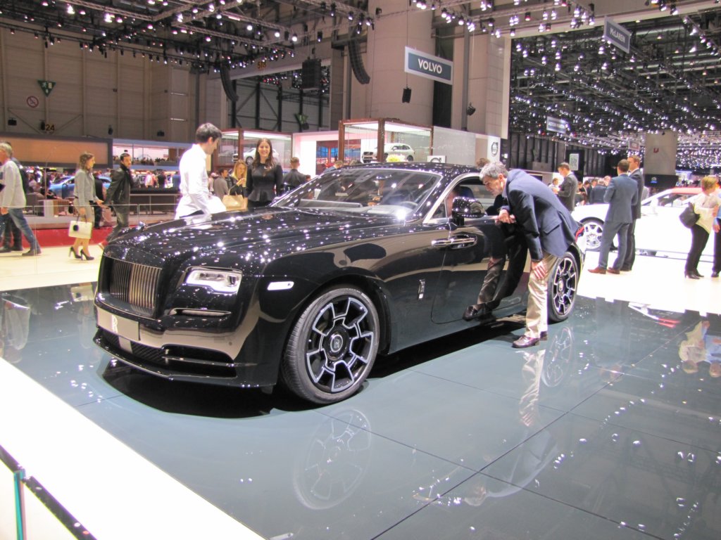 rollsroycewraithblackbadge.jpg