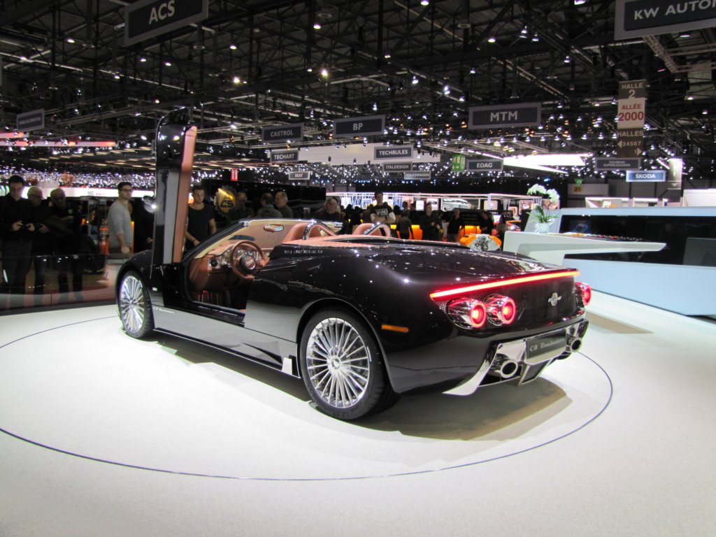 spykerc8preliator8.jpg