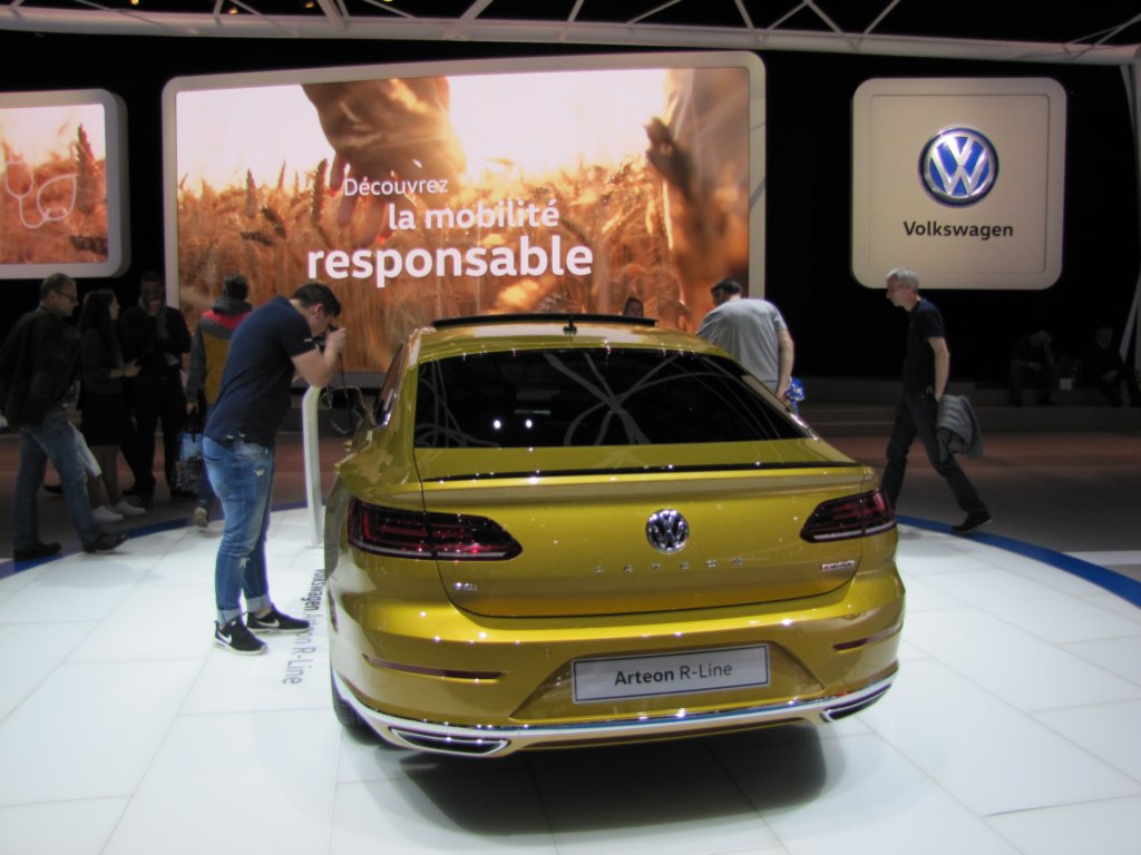 volkswagenarteon44.jpg
