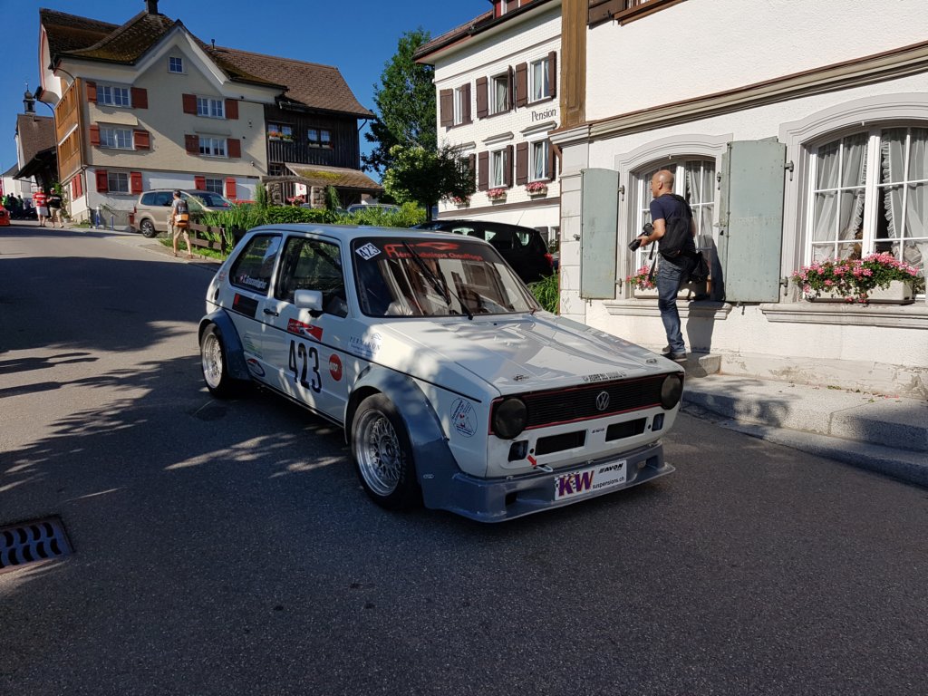 vwgolf13.jpg
