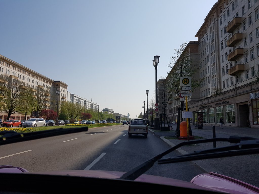 _105456.jpg