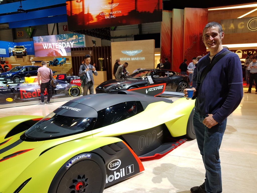astonmartinvalkyrieamrpro6.jpg