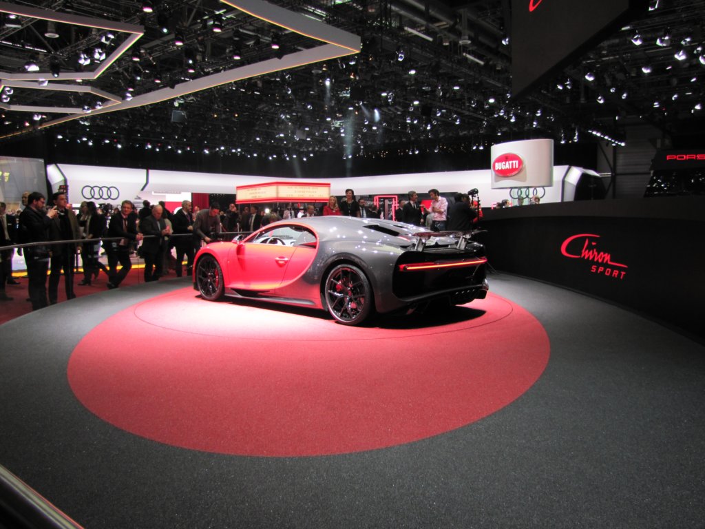 bugattichironsport5.jpg