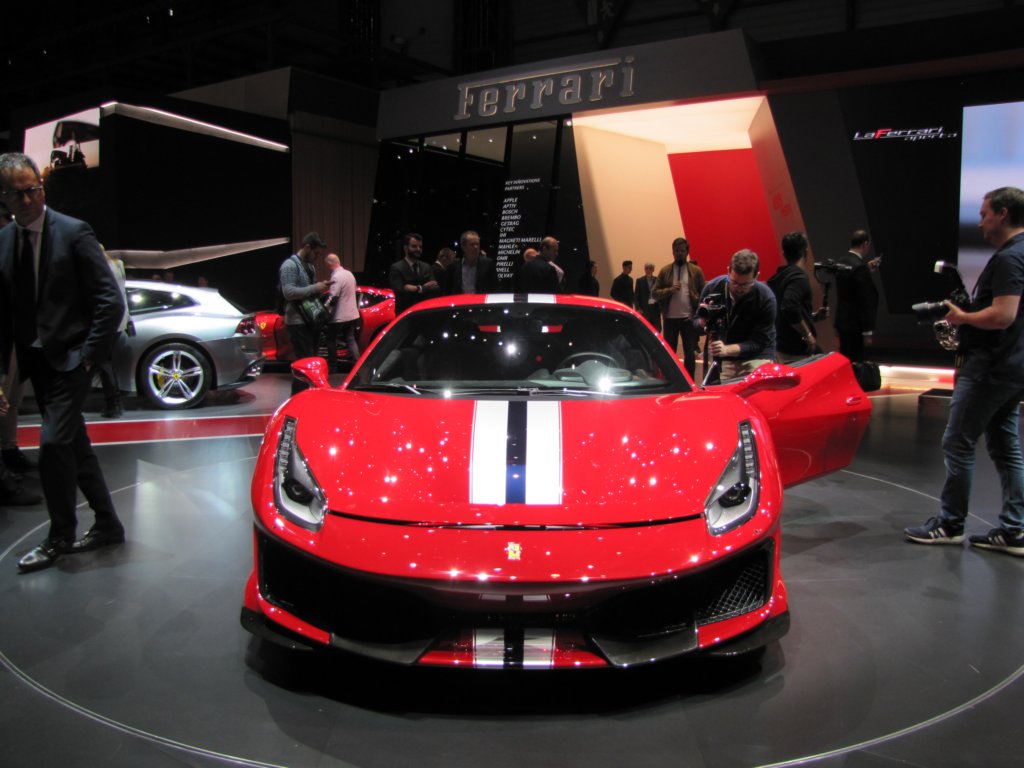 ferrari488pista13.jpg