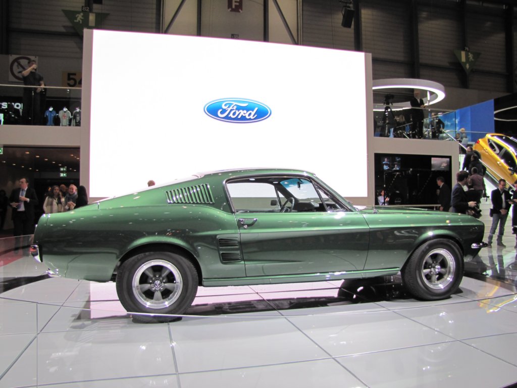 fordmustanggt390fastbackcoupndb489e196716.jpg