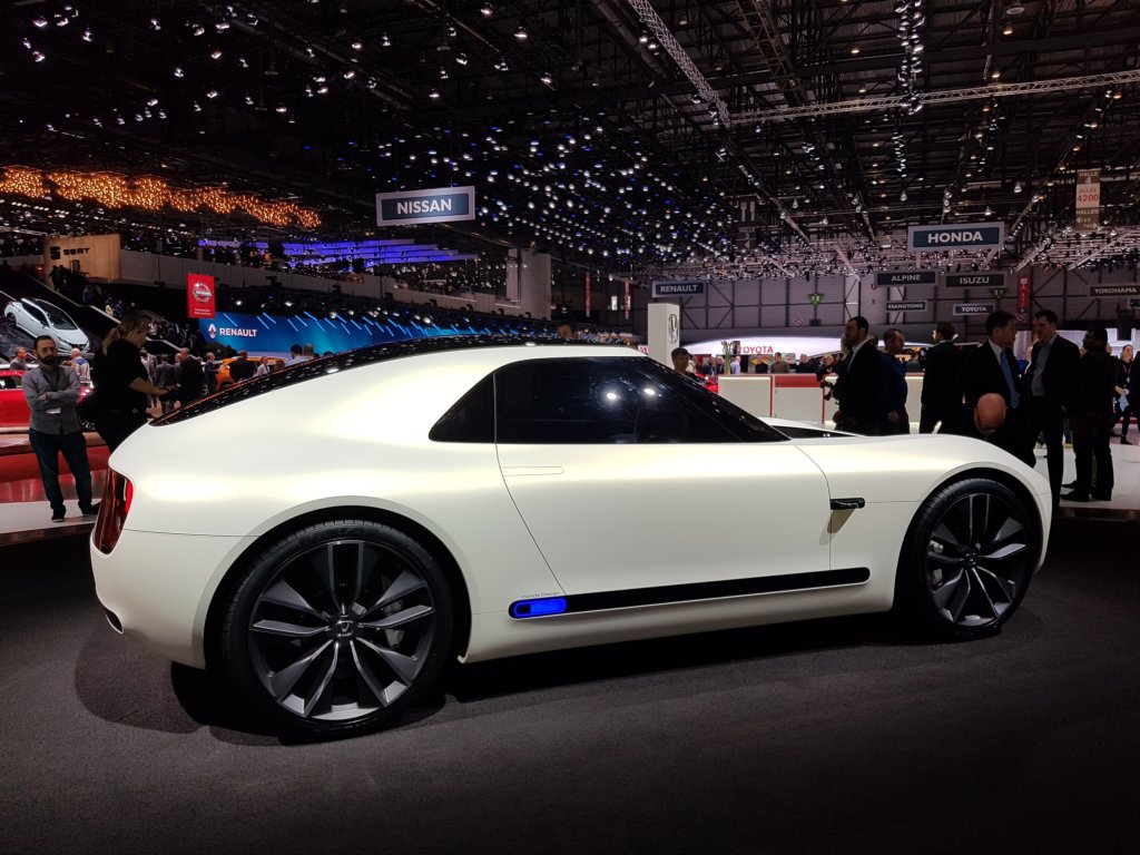 hondasportsevconcept8.jpg