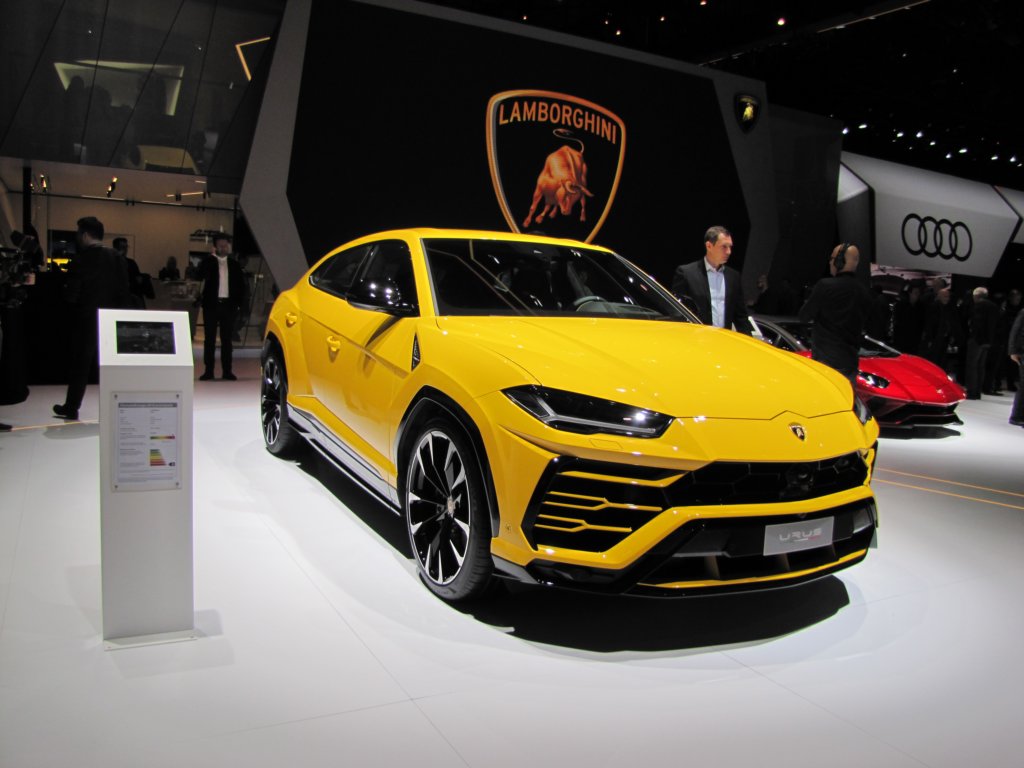 lamborghiniurus3.jpg