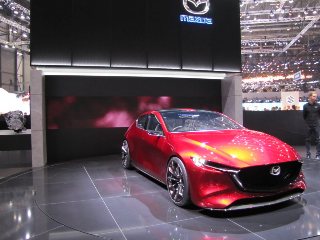 mazdakaiconcept11.jpg