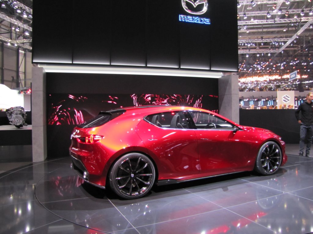 mazdakaiconcept7.jpg