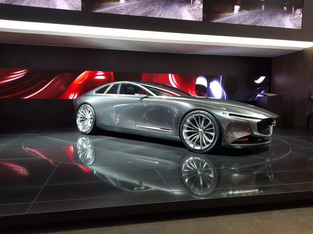 mazdavisioncoup37.jpg