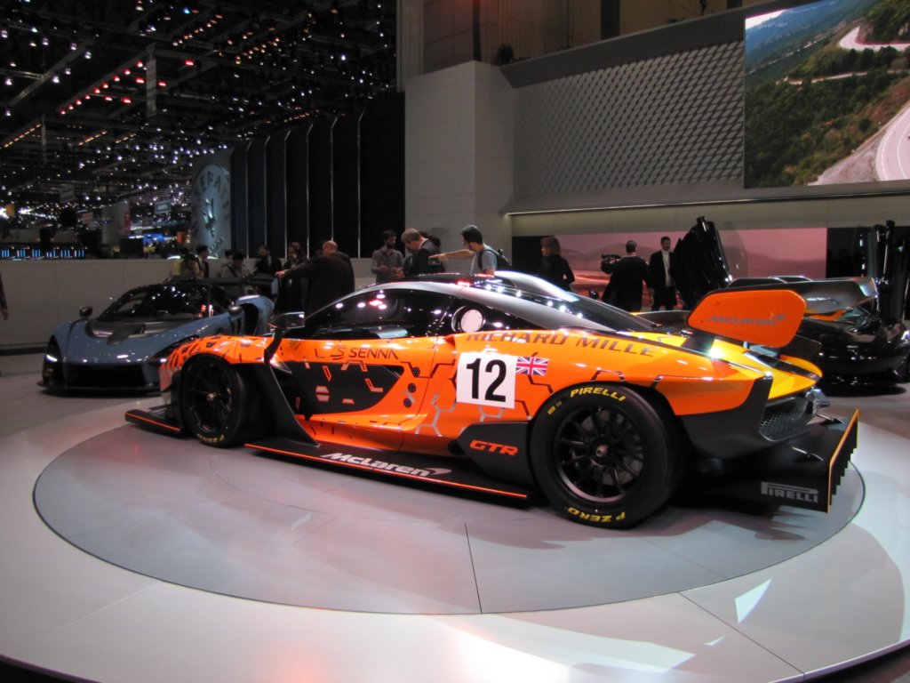 mclarensennagtr19.jpg