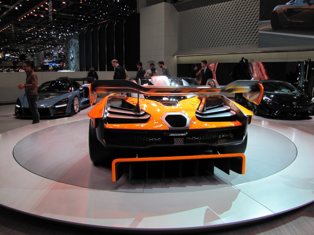 mclarensennagtr22.jpg