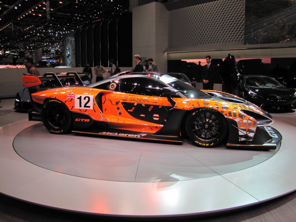 mclarensennagtr55.jpg