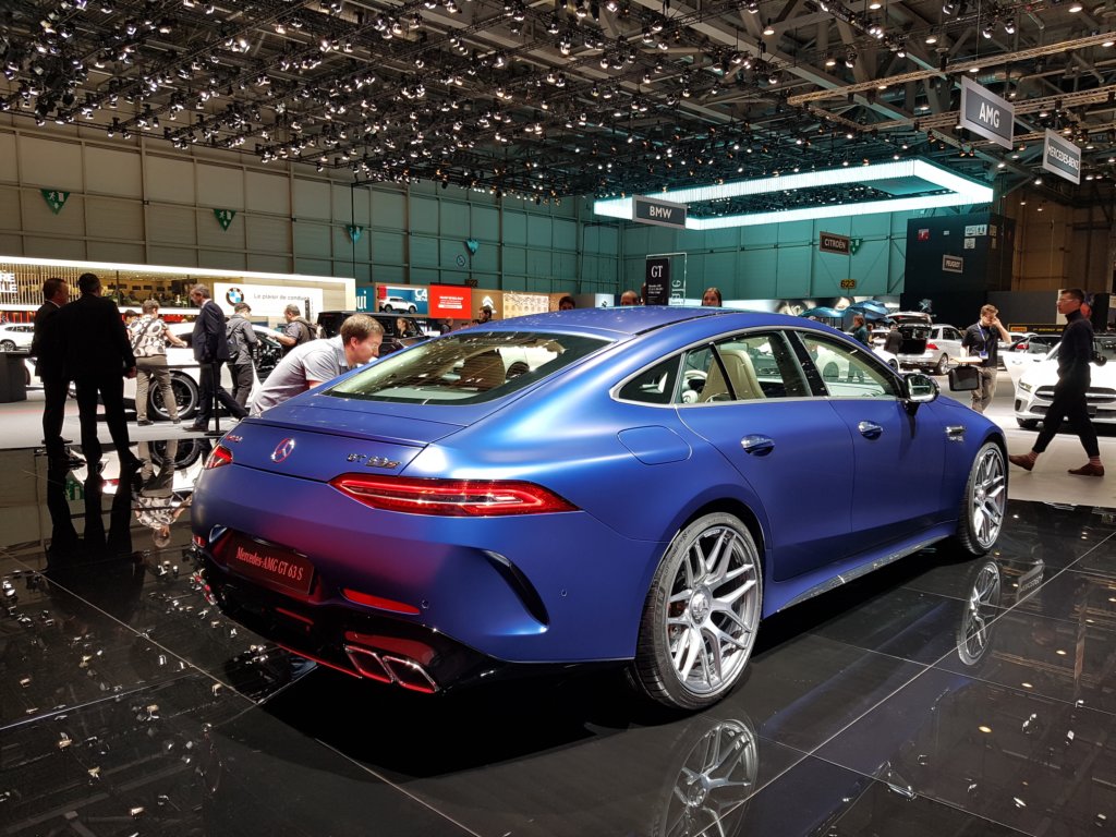 mercedesamggt63s4doorcoup3.jpg