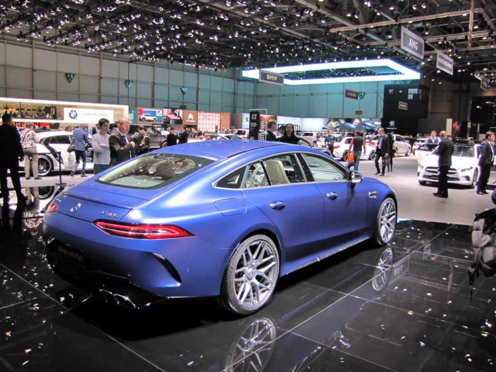 mercedesamggt63s4doorcoup5.jpg