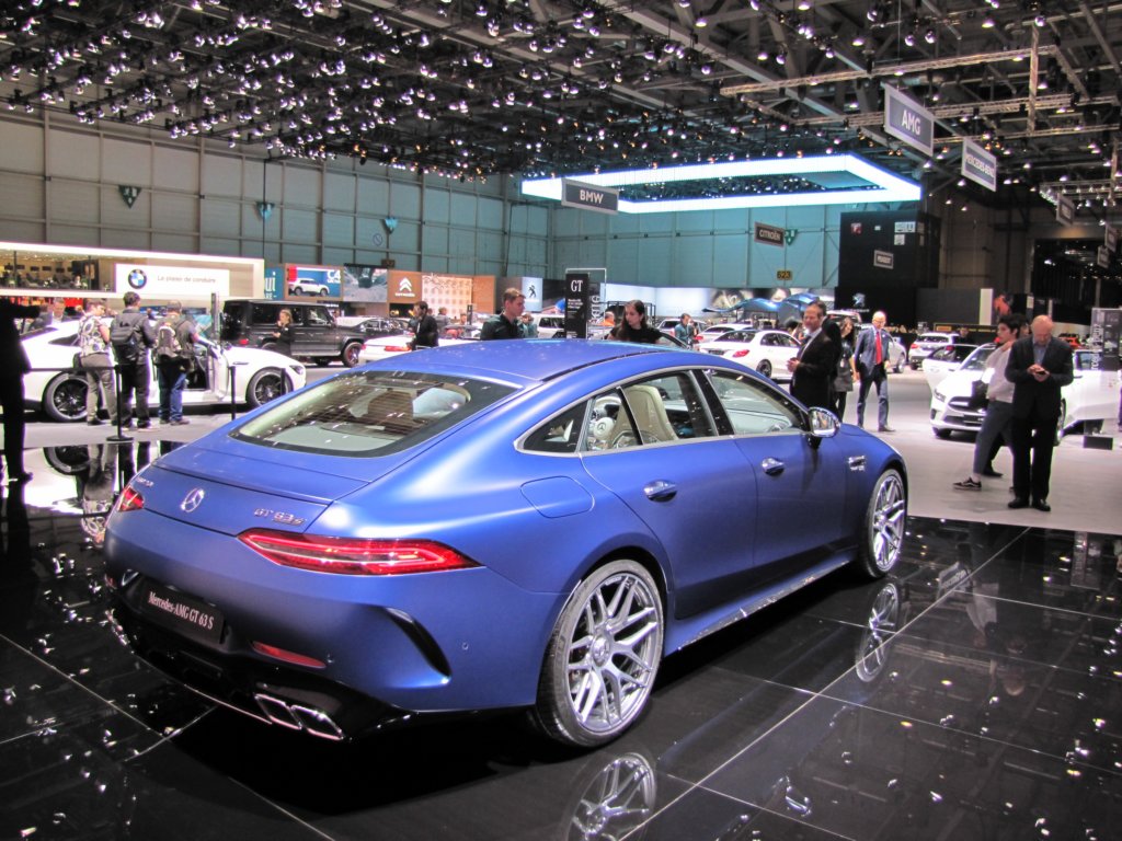 mercedesamggt63s4doorcoup8.jpg