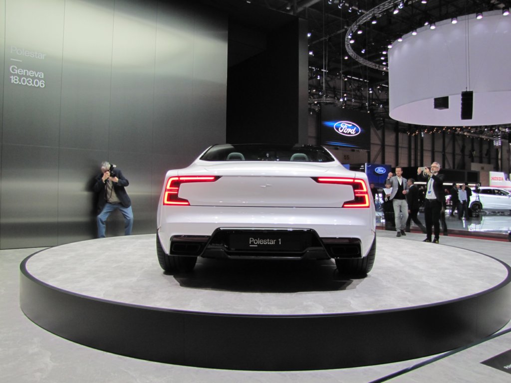 polestar15.jpg