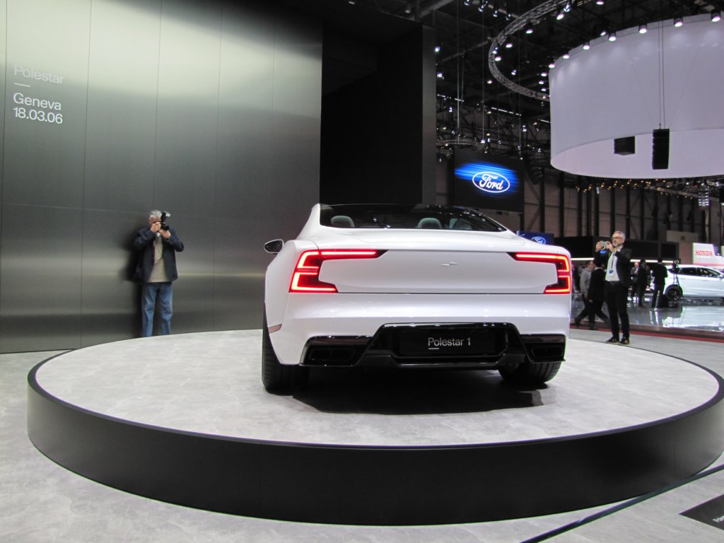 polestar17.jpg