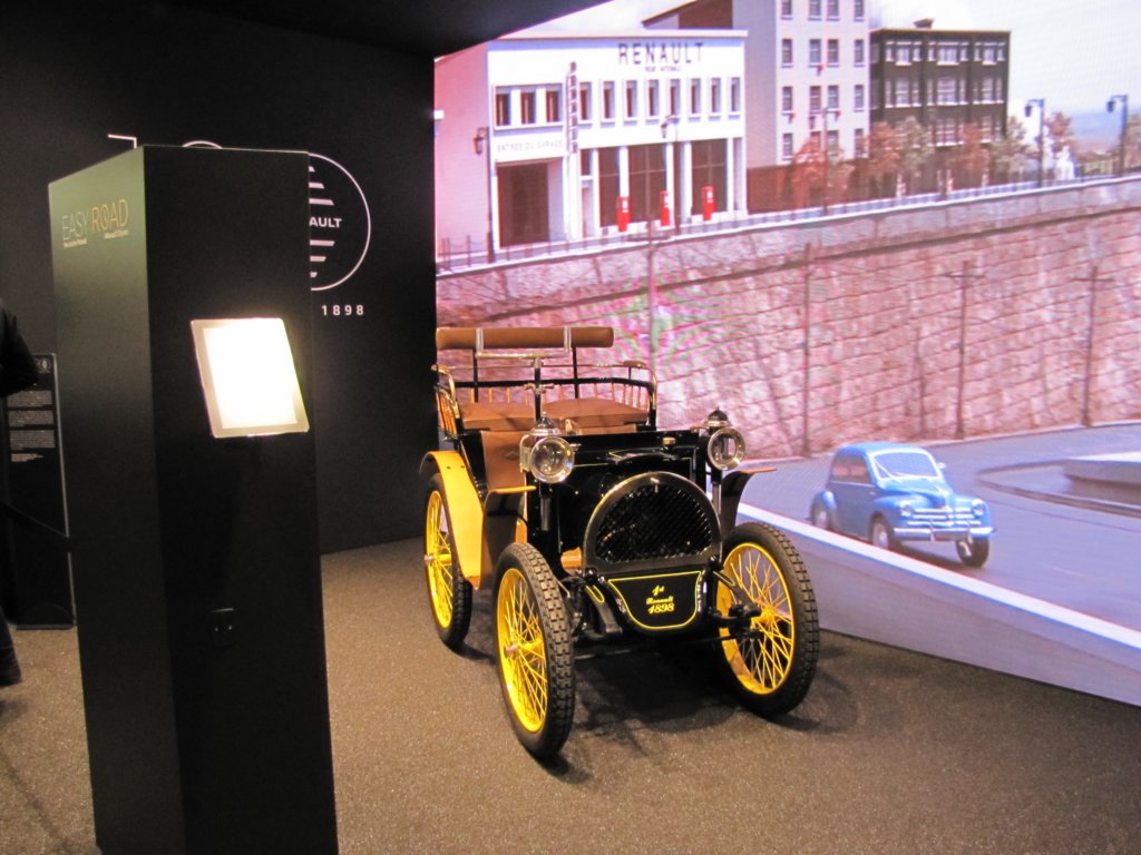 renaulttypea18983.jpg