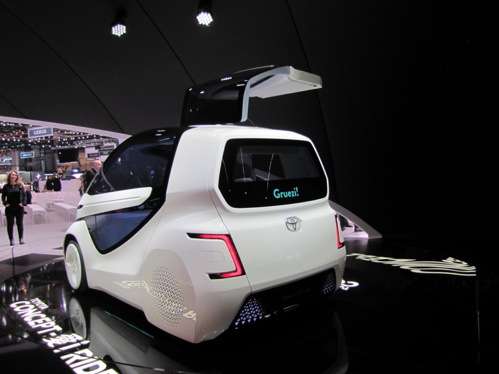 toyotaconceptiride5.jpg