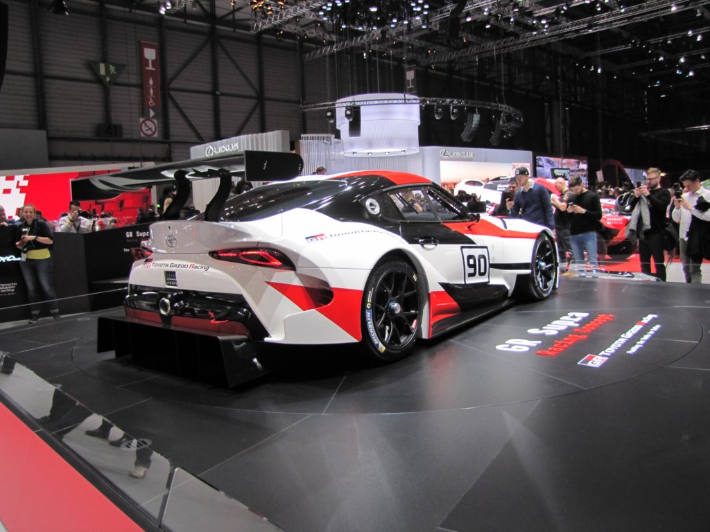 toyotagrsupra85.jpg