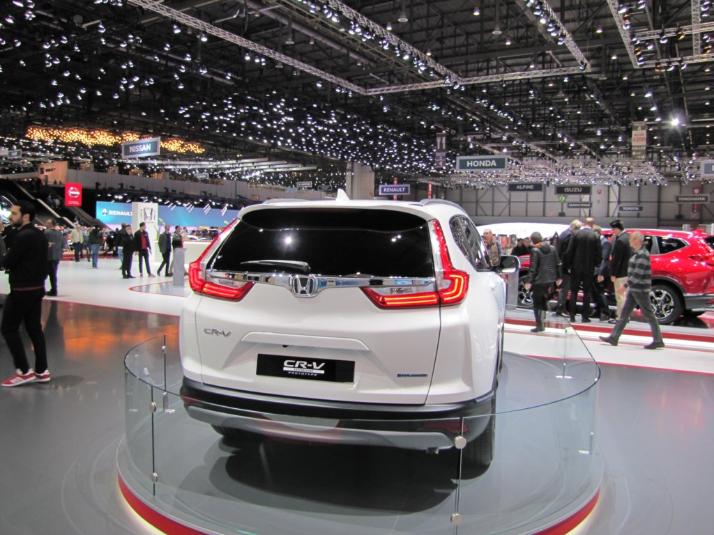 hondacrvhybrid7.jpg