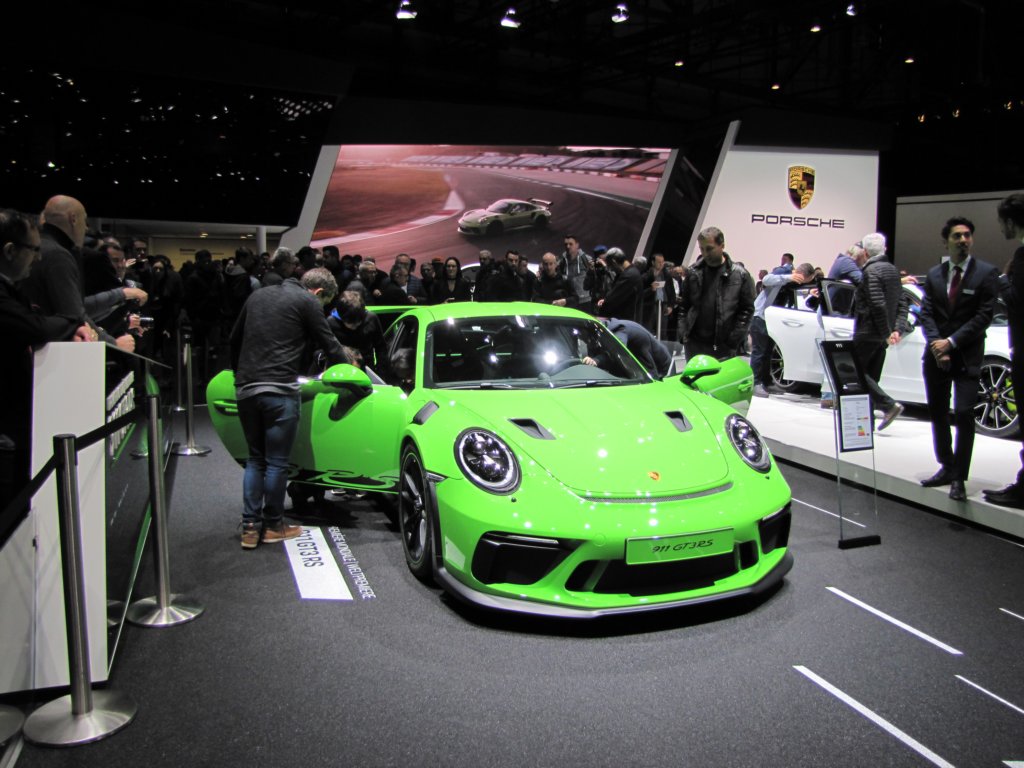 porsche911gt3rs3.jpg