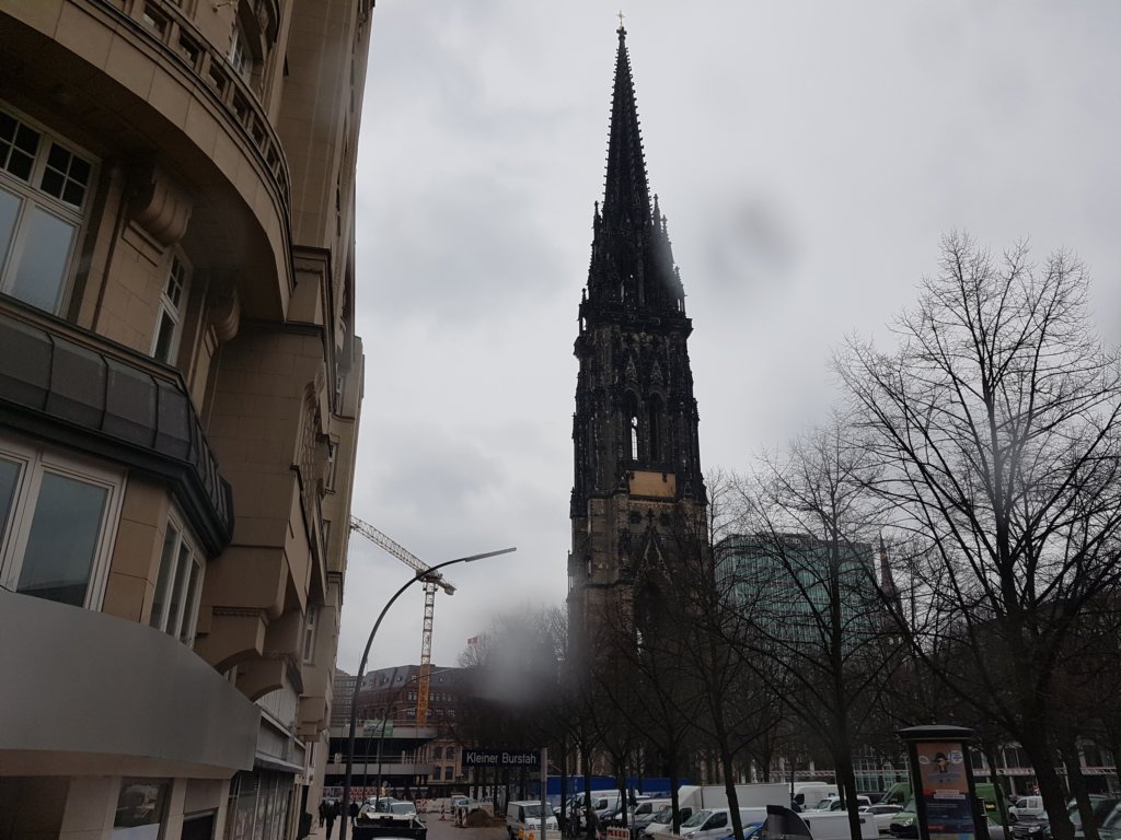 _124643.jpg