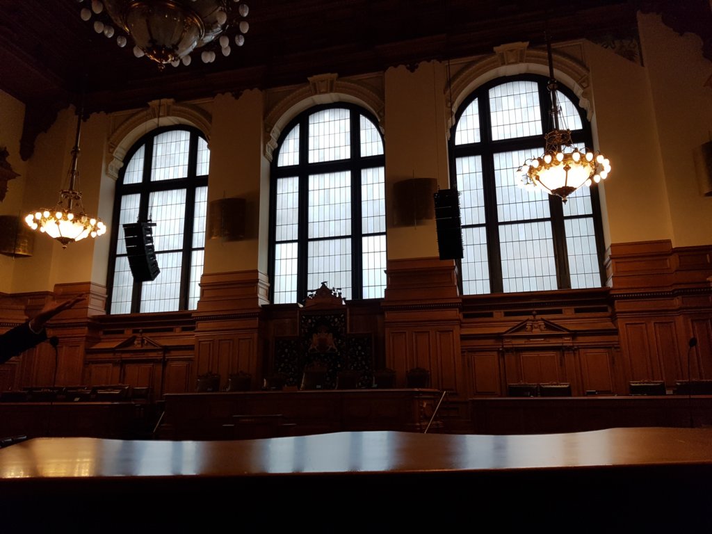 _132324.jpg