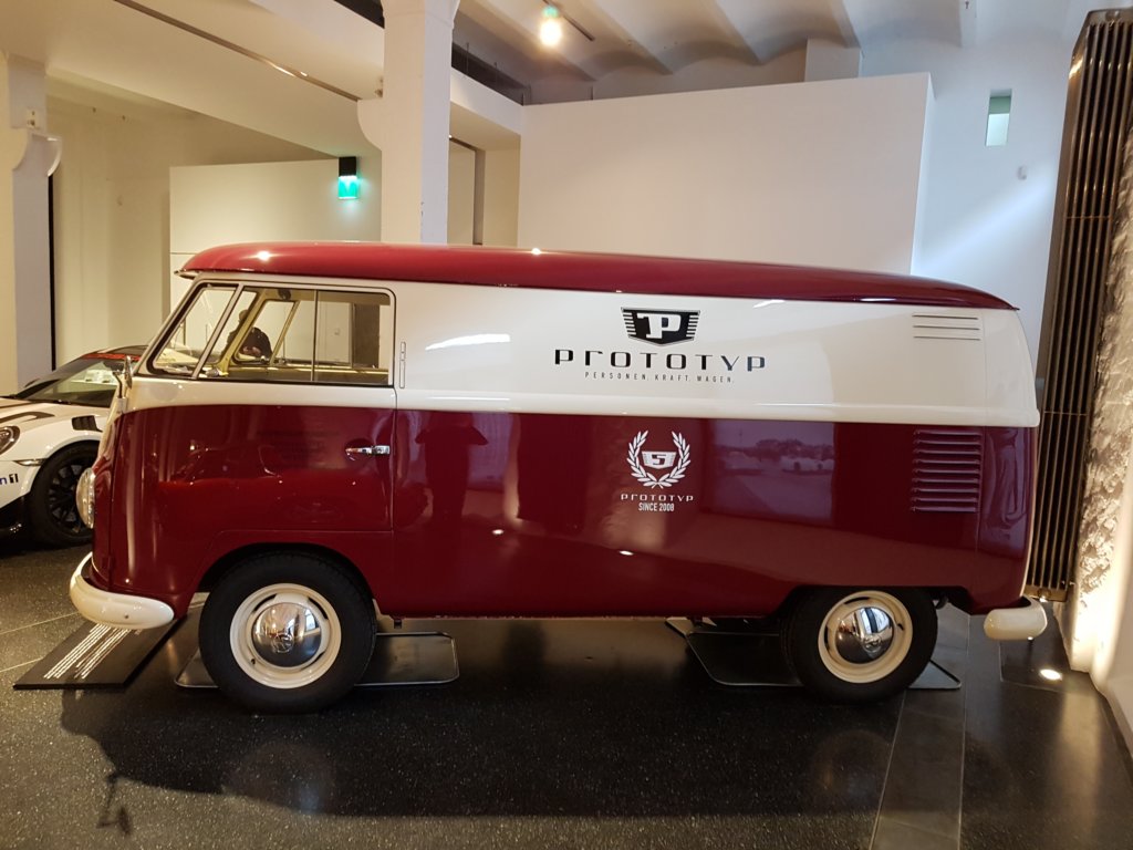 vwtransportert1bulli19583.jpg