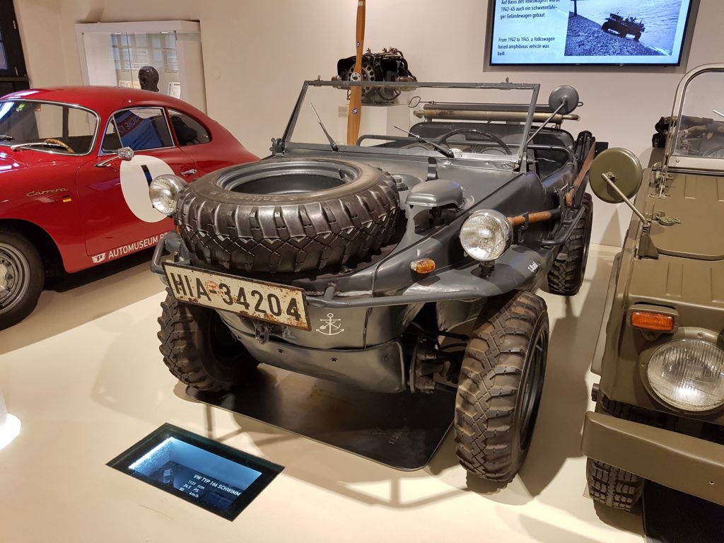 vwtyp166schwimmwagen1942.jpg