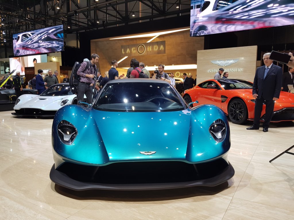 astonmartinvanquishvision3.jpg