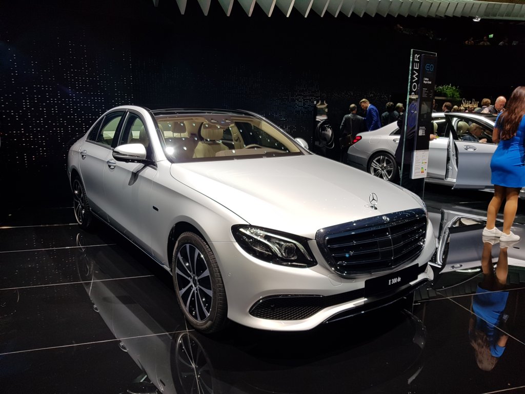 mercedesbenze560depluginhybrid3.jpg