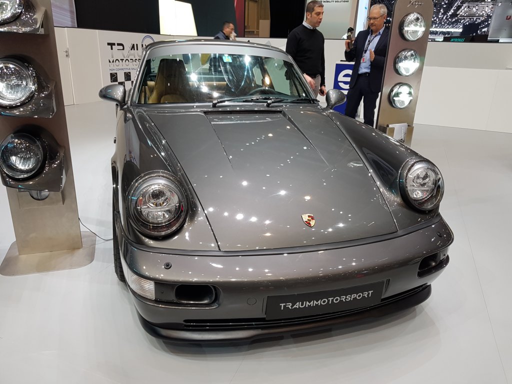 porsche911carrera2964traummotorsport3.jpg