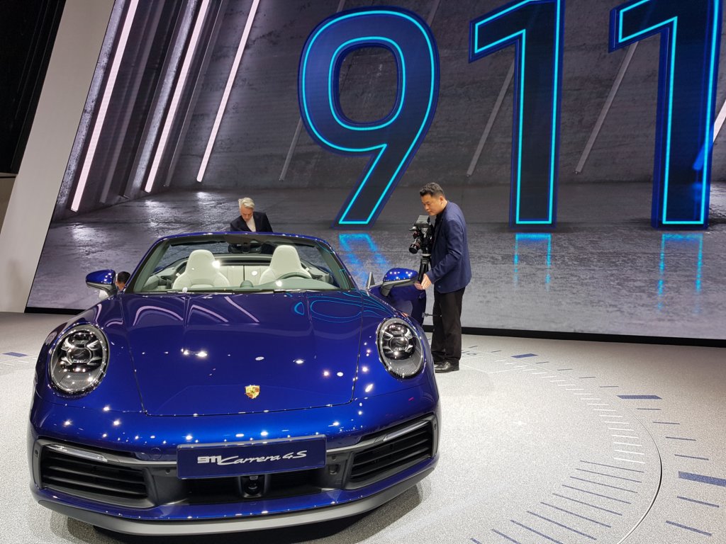 porsche911carrera4scabriolet6.jpg