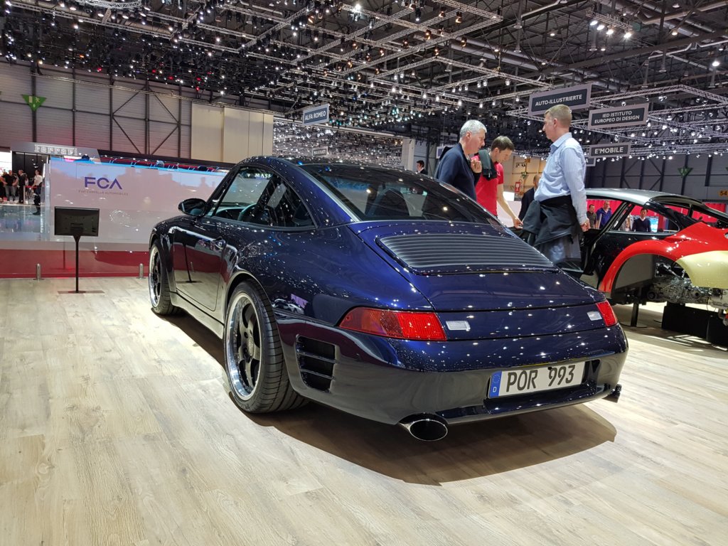 rufporsche911993targacr38restomod8.jpg