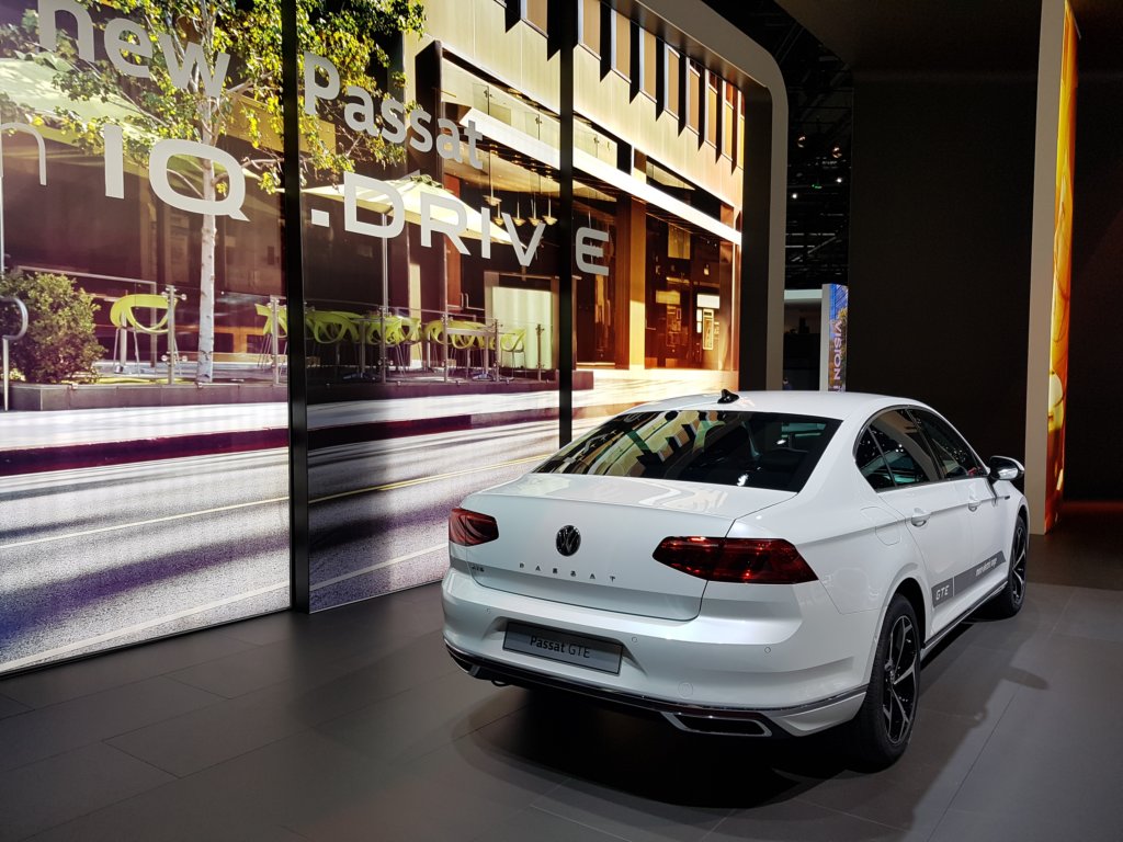 vwpassatgte3.jpg
